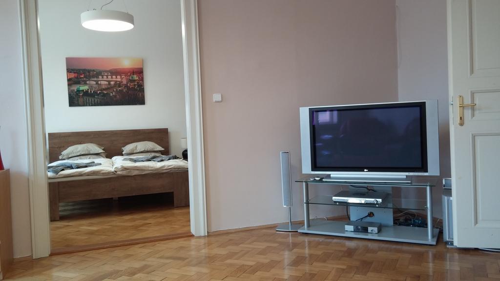 Apartment Balbinova Prague Exterior photo